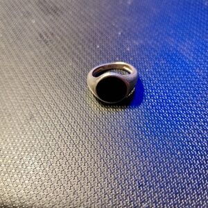 Black onyx sterling ring